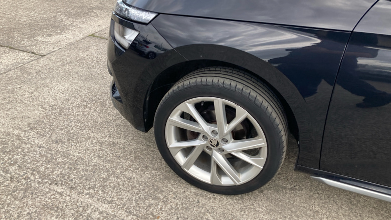 Skoda Kamiq 1.0 TSI 110 SE L Executive 5dr Petrol Hatchback